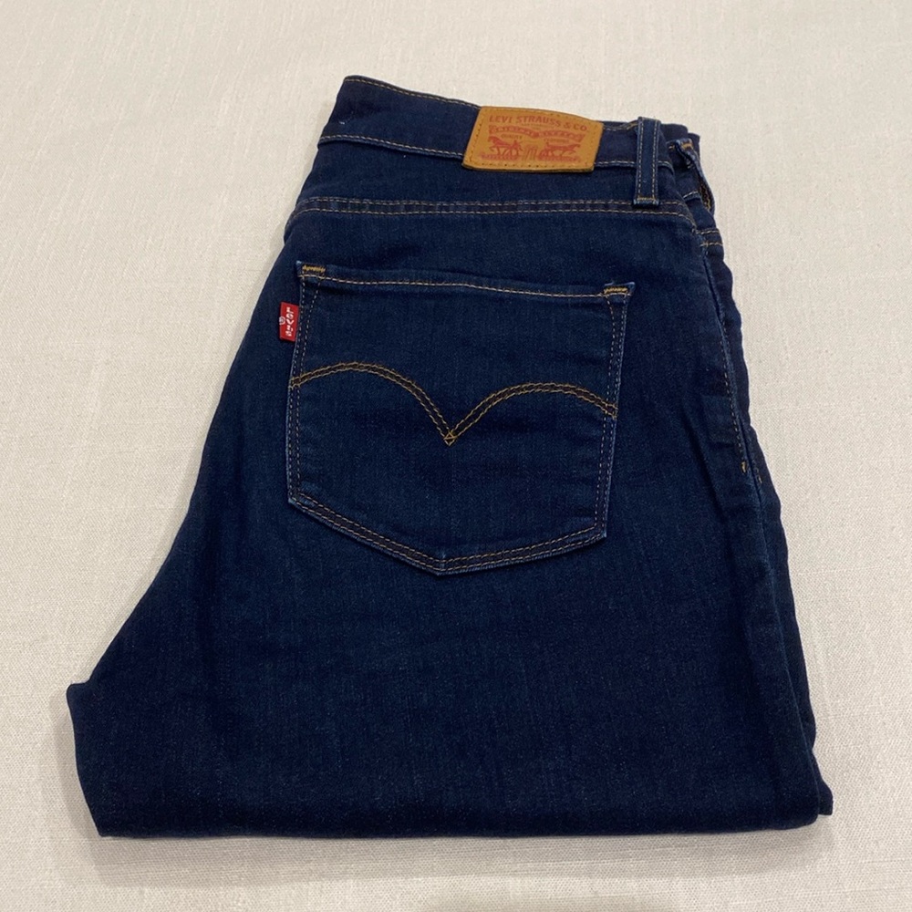 Levi Strauss & Co. 721 High Rise Skinny
